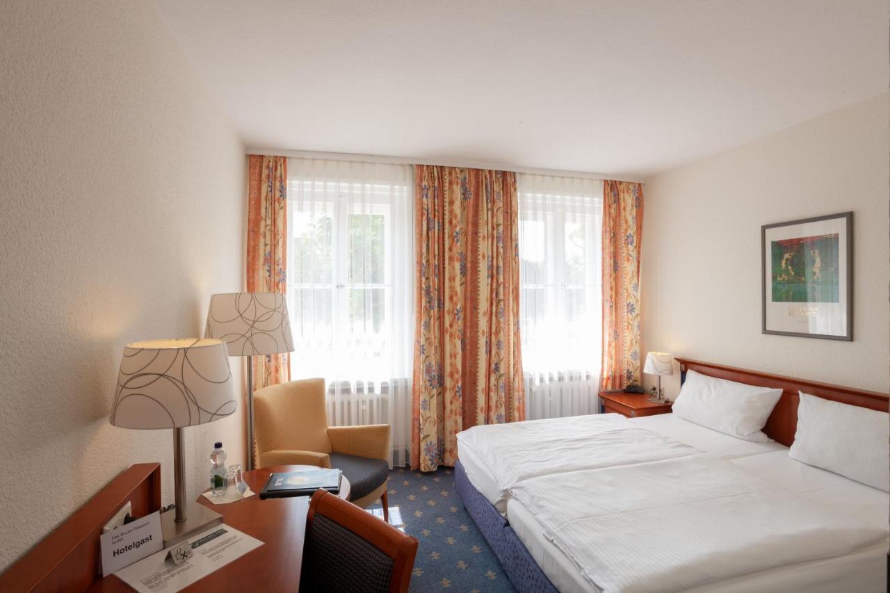 Hotel Am See ซาลซ์กิทเทอร์ ภายนอก รูปภาพ